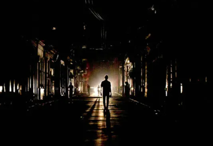 Kuba në “blackout” total, në kolaps rrjeti elektrik