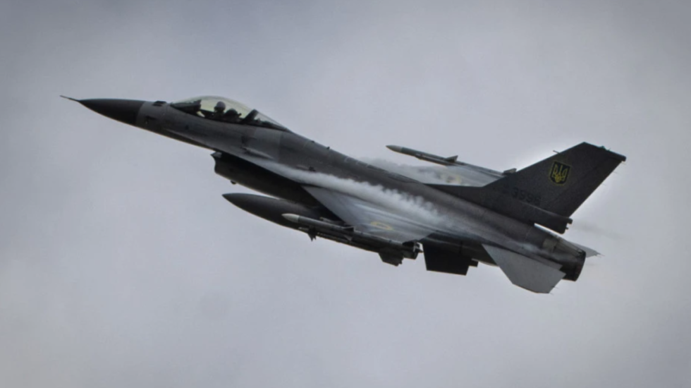 Droni misterioz mbi Rumani, ngrihen menjëherë në ajër dy avionë F-16