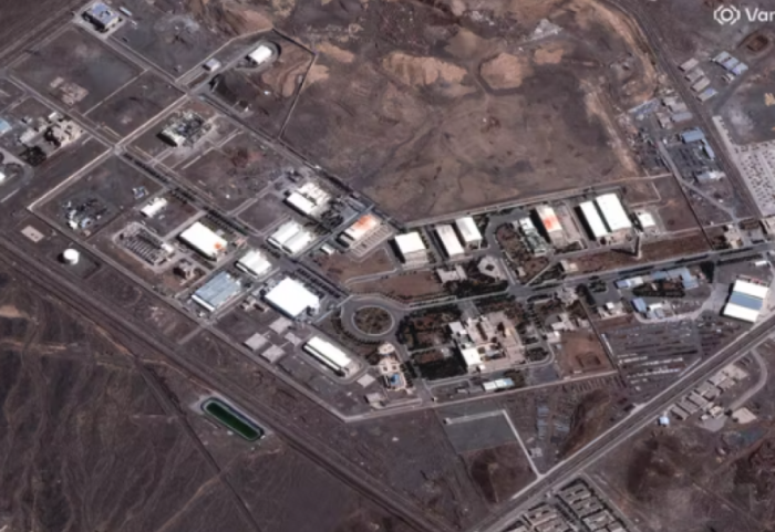 Lufta në Lindjen e Mesme, Izraeli: Sulmuam uzinat petrokimike iraniane