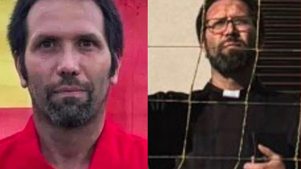 U maskua si prift për të ndjekur ndeshjen, trajneri i pezulluar jep udhëzime mbi një shkallë pranë fushës