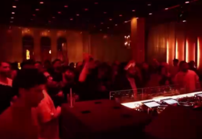 Ndodh në Bejrut, lokalet e natës hapen në shenjë mbështetjeje për viktimat