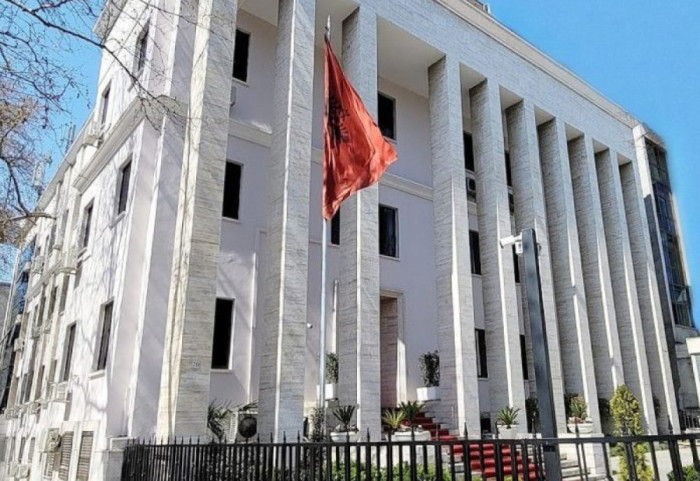 Gjykata e Lartë rrëzon rekursin e vëllait të ‘Rrumit’ dhe Vlash Brahjas për tjetërsimin e pronave në Lalëz