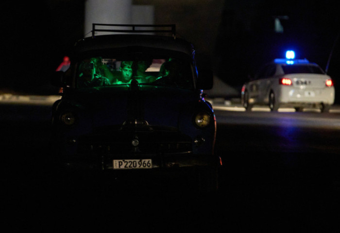 Kuba në errësisë për herë të dytë brenda javës, nisin protestat e para