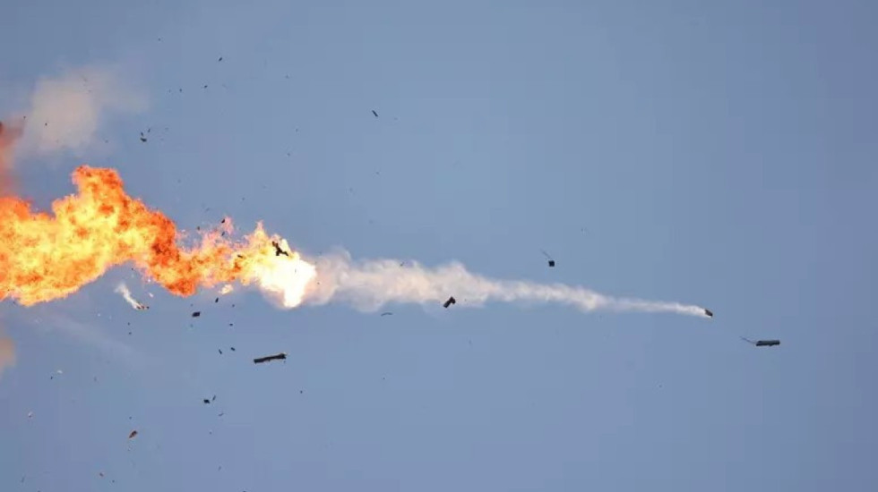 Irani lëshon raketa drejt Izraelit, Kuvajtit, Bahrejnit dhe Jordanisë