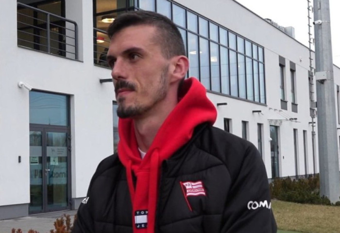 “Do të fitojmë”, shqiptari paralajmëron polakët: Të gjithë e kuptojnë rëndësinë e kësaj sfide