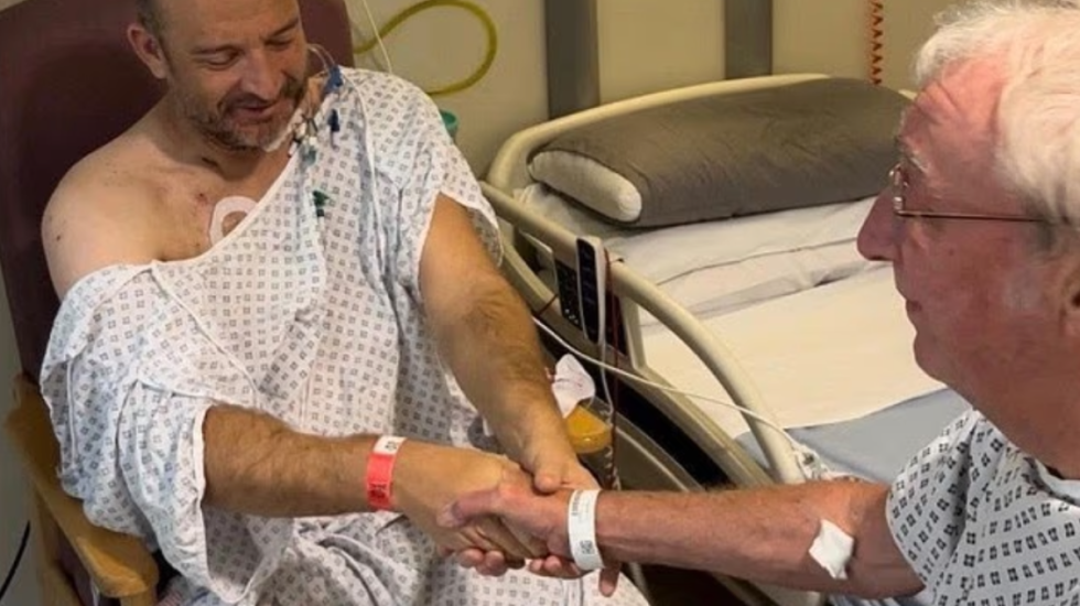 84-vjeçari i shpëton jetën dhëndrit, i dhuron veshkën