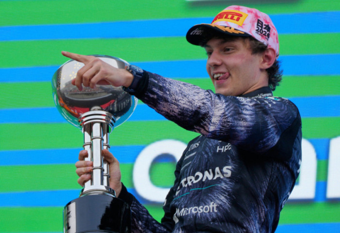 Antonelli me hap kampioni, ‘fluturon’ edhe në Suzuka, Ferrari ndjek me Leclerc