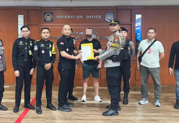 Bosi i njohur i krimit arrestohet në aeroportin e Balit