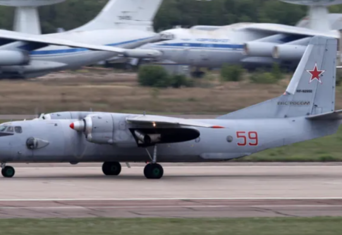 Rrëzohet avioni rus i epokës sovjetike, nuk ka të mbijetuar