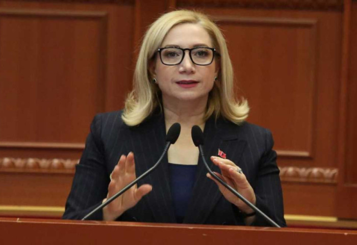 E para herë një grua! Ish kryetarja e Gjykatës Kushtetuese merr postin e ri