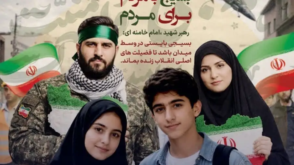 Alarm në Teheran: 12-vjeçarë të armatosur patrullojnë rrugët