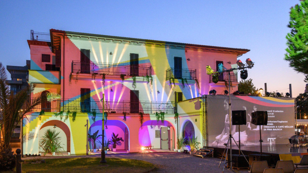 "Të mbajmë larg nostalgjikët fashistë", këshilli italian ble vilën e Musolinit