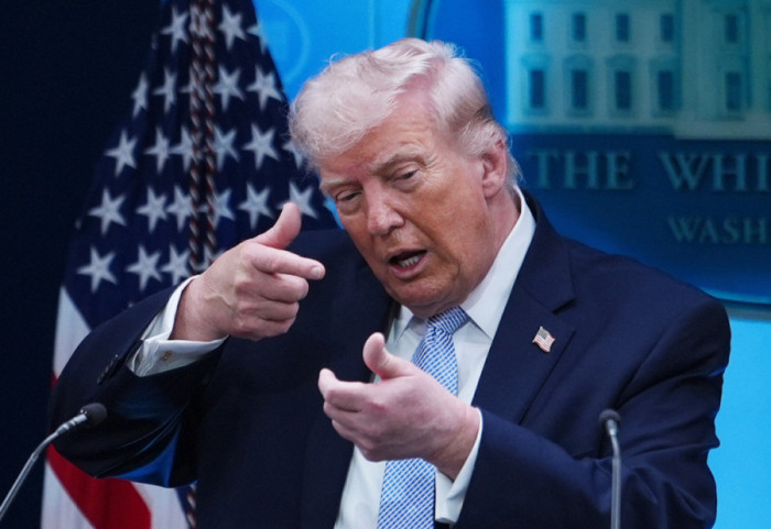 Trump jep urdhrin, Marina amerikane bllokon Hormuzin: Iranianët që do sulmojnë i çojmë në ferr