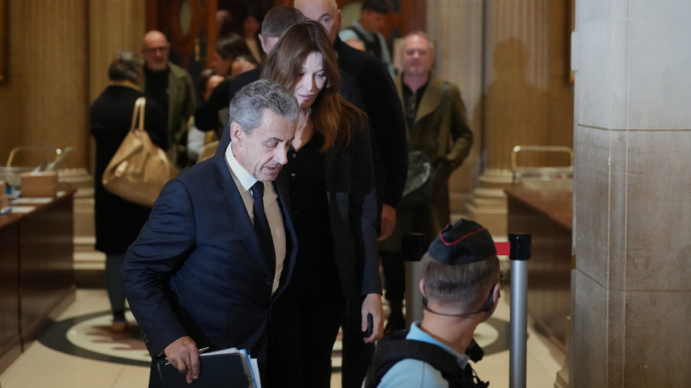 "Ia kam borxh të vërtetën popullit francez", nis gjyqi në apel i Sarkozy