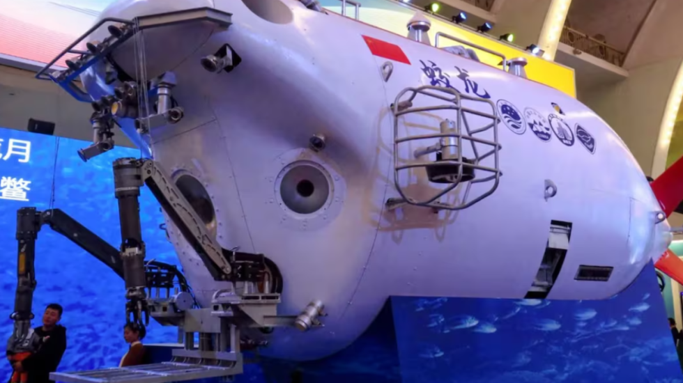 Kina gati të “zhysë” milionerët në fund të oqeanit