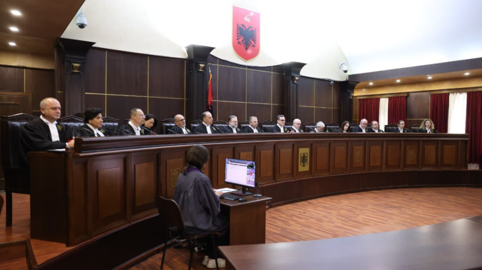 Paraburgimet plot pa vendime të formës së prerë, Gjykata e Lartë rishikon praktikën e masës “arrest me burg”