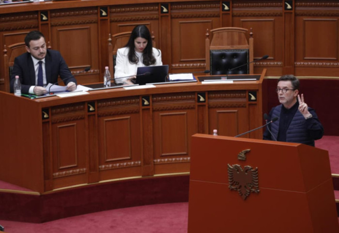 "Po mirë mo, merret dikush me këtë gjë?", Braçe- ministrit: Vërini fre abuzimit, fermerët po marrin fund