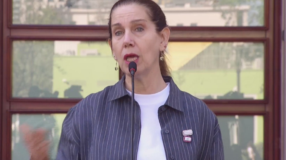 Programi passhkollor, Kumbaro: Të përfshihen dhe mësuesit në pension