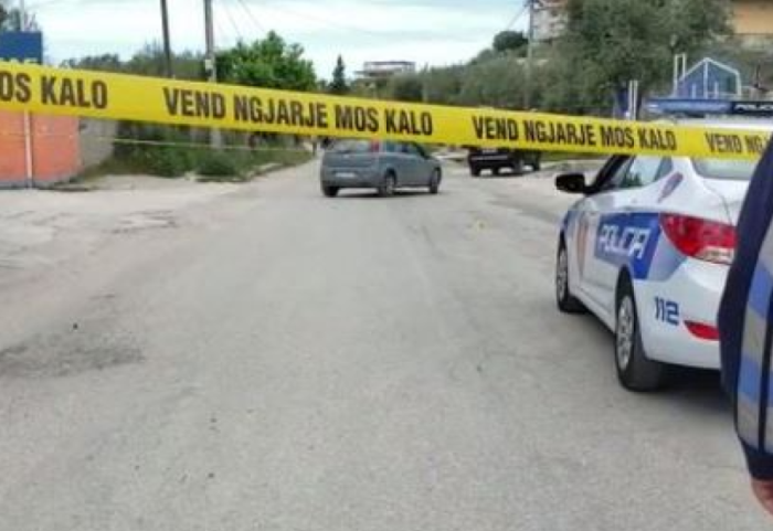 Vrasje me armë në Fushë Krujë, një person ekzekuton fqinjin