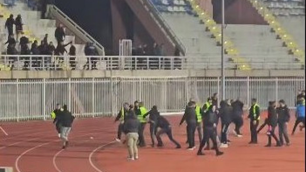 Gjashtë tifozë të Teutës procedohen penalisht pas tensioneve të ndeshjes në Shkodër