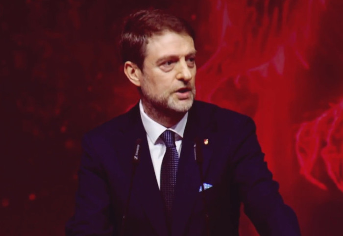 "Gjuha shqipe, ADN-ja jonë", Ferit Hoxha: E drejtë legjitime e studentëve shqiptarë në RMV