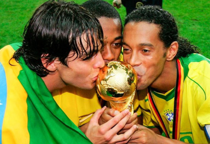 Mbeti me vetëm 6 euro në bankë, legjenda e futbollit sot vlen mbi 72 milionë euro