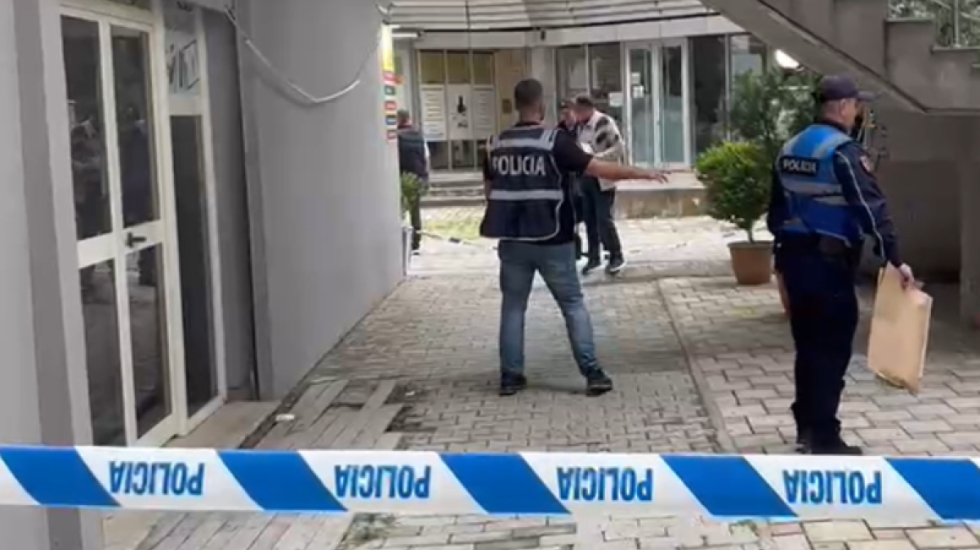 Sherr masiv mes të rinjve në Vlorë, dy të plagosur me thikë